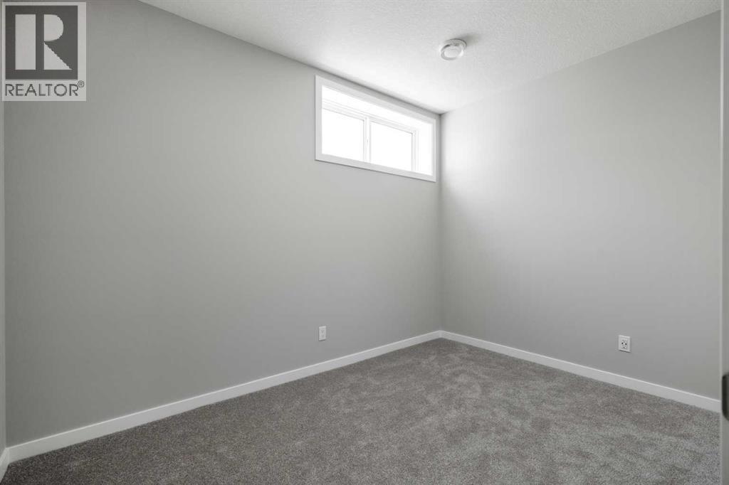 146 Magnolia Way Se, Calgary, Alberta  T3M 3M6 - Photo 35 - A2266328