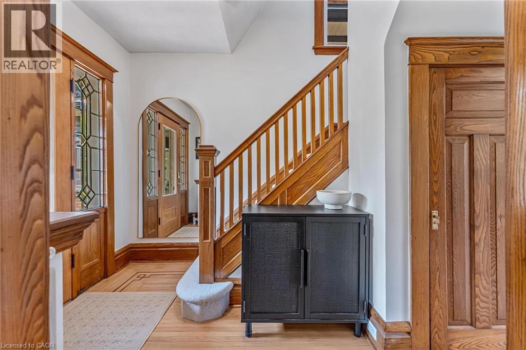 37 Burris Street, Hamilton, Ontario  L8M 2J1 - Photo 6 - 40779050