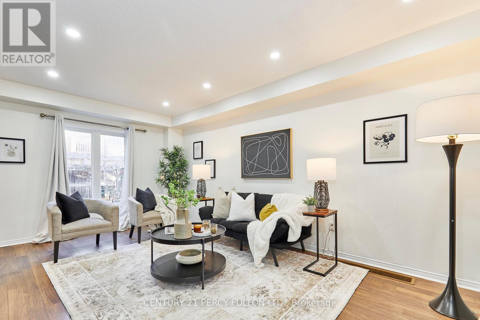 48 Bettina Place, Whitby, Ontario  L1R 0E9 - Photo 6 - E12457835