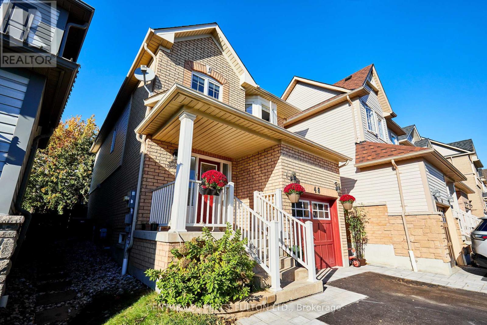 48 Bettina Place, Whitby, Ontario  L1R 0E9 - Photo 2 - E12457835