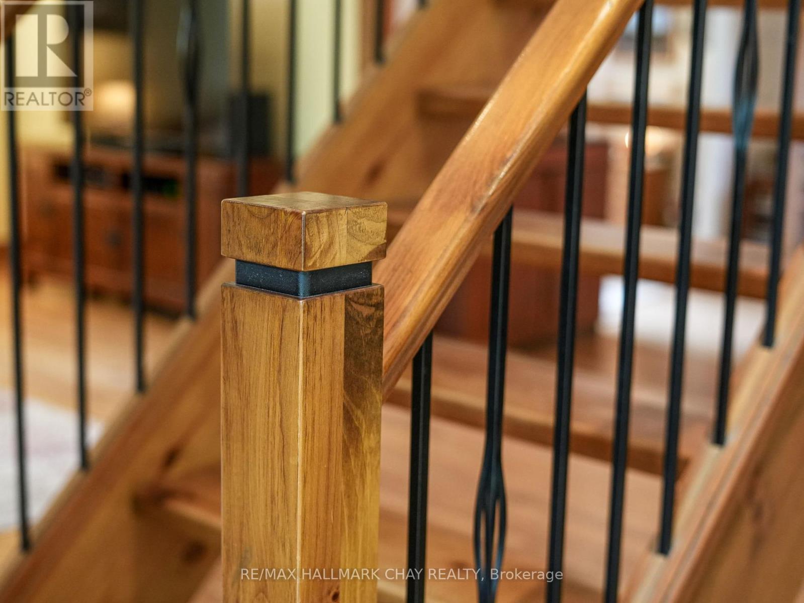 2043 Concession 5 Road, Adjala-Tosorontio, Ontario L0G 1L0 - Photo 15 - N12342210