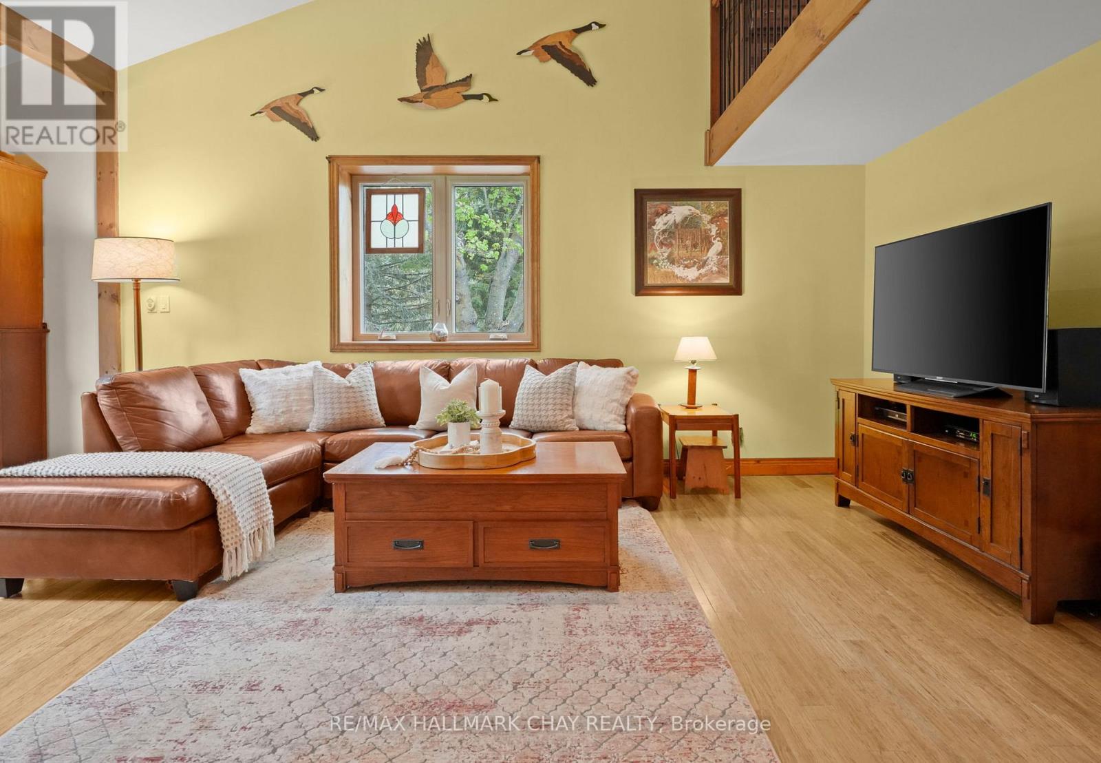 2043 Concession 5 Road, Adjala-Tosorontio, Ontario L0G 1L0 - Photo 12 - N12342210