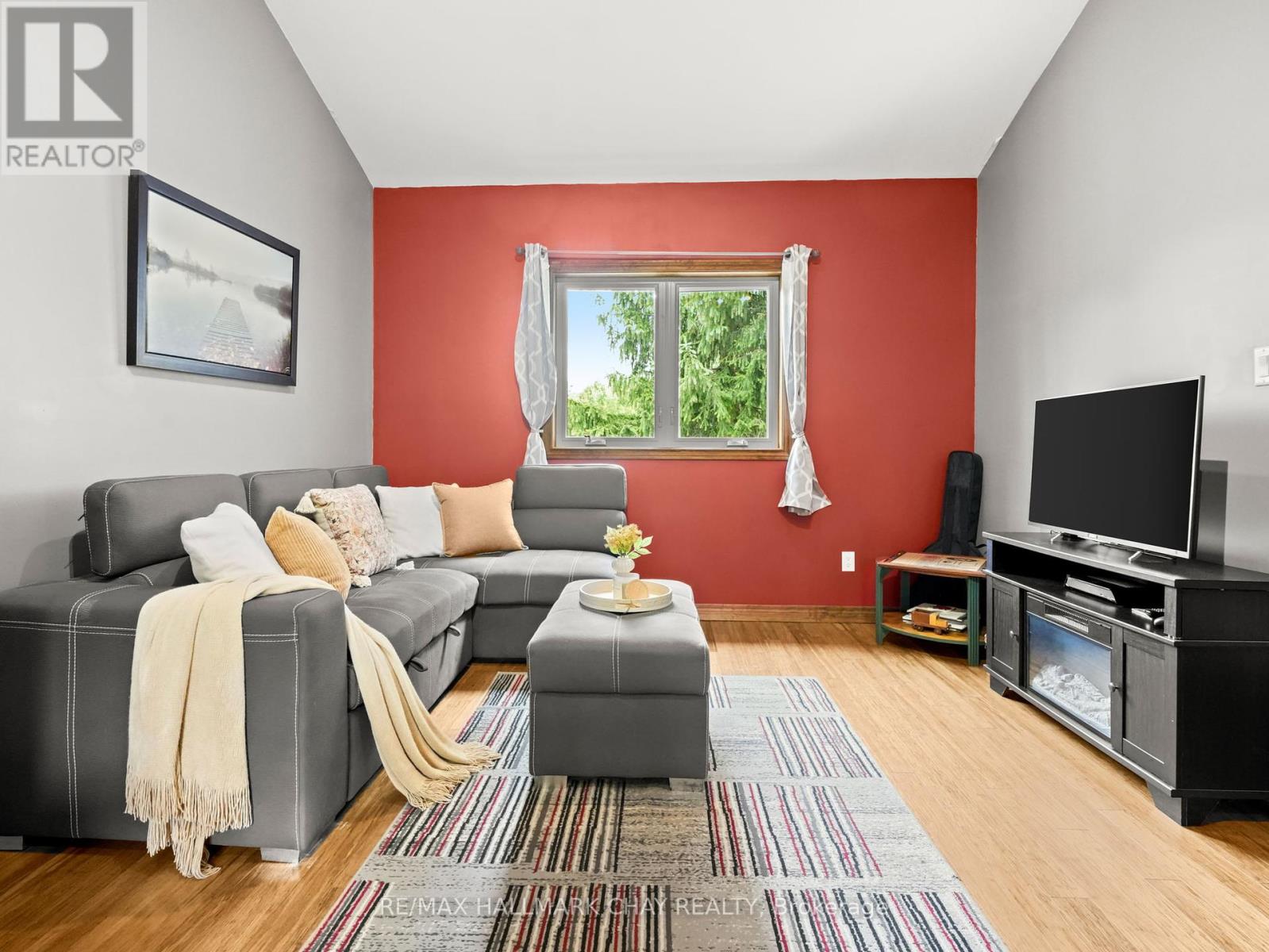 2043 Concession 5 Road, Adjala-Tosorontio, Ontario L0G 1L0 - Photo 26 - N12342210