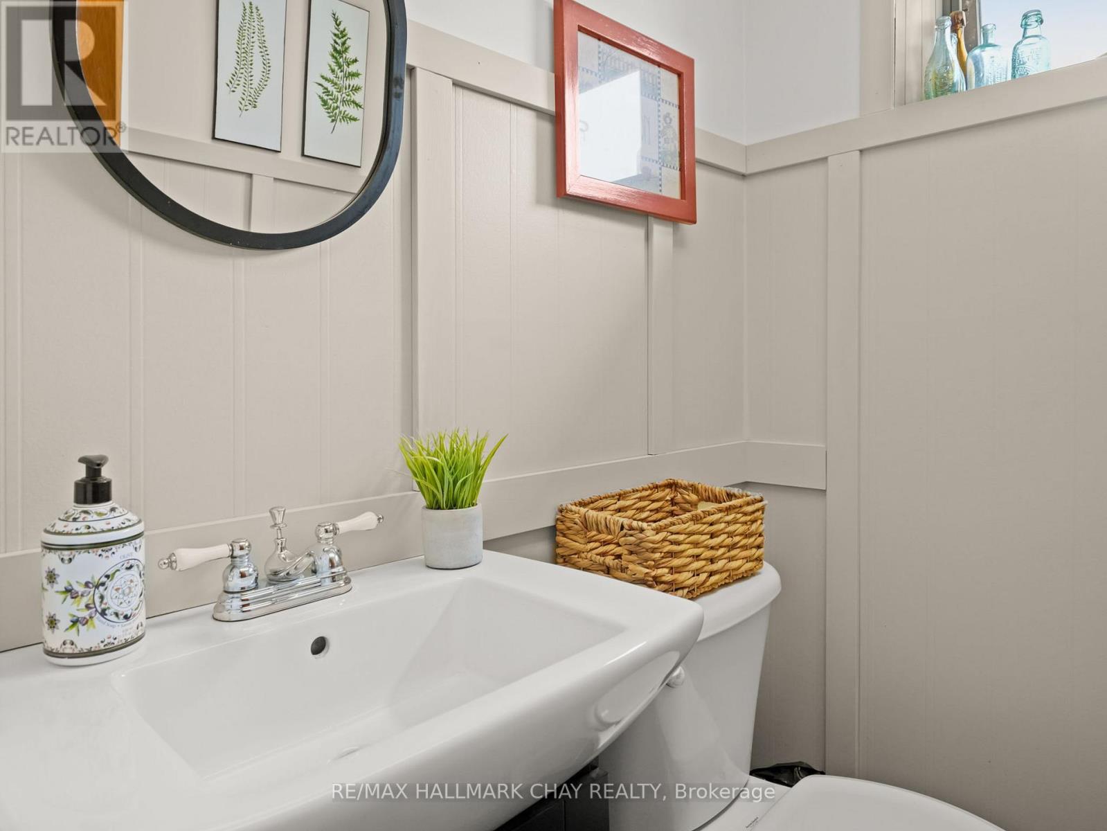 2043 Concession 5 Road, Adjala-Tosorontio, Ontario L0G 1L0 - Photo 30 - N12342210