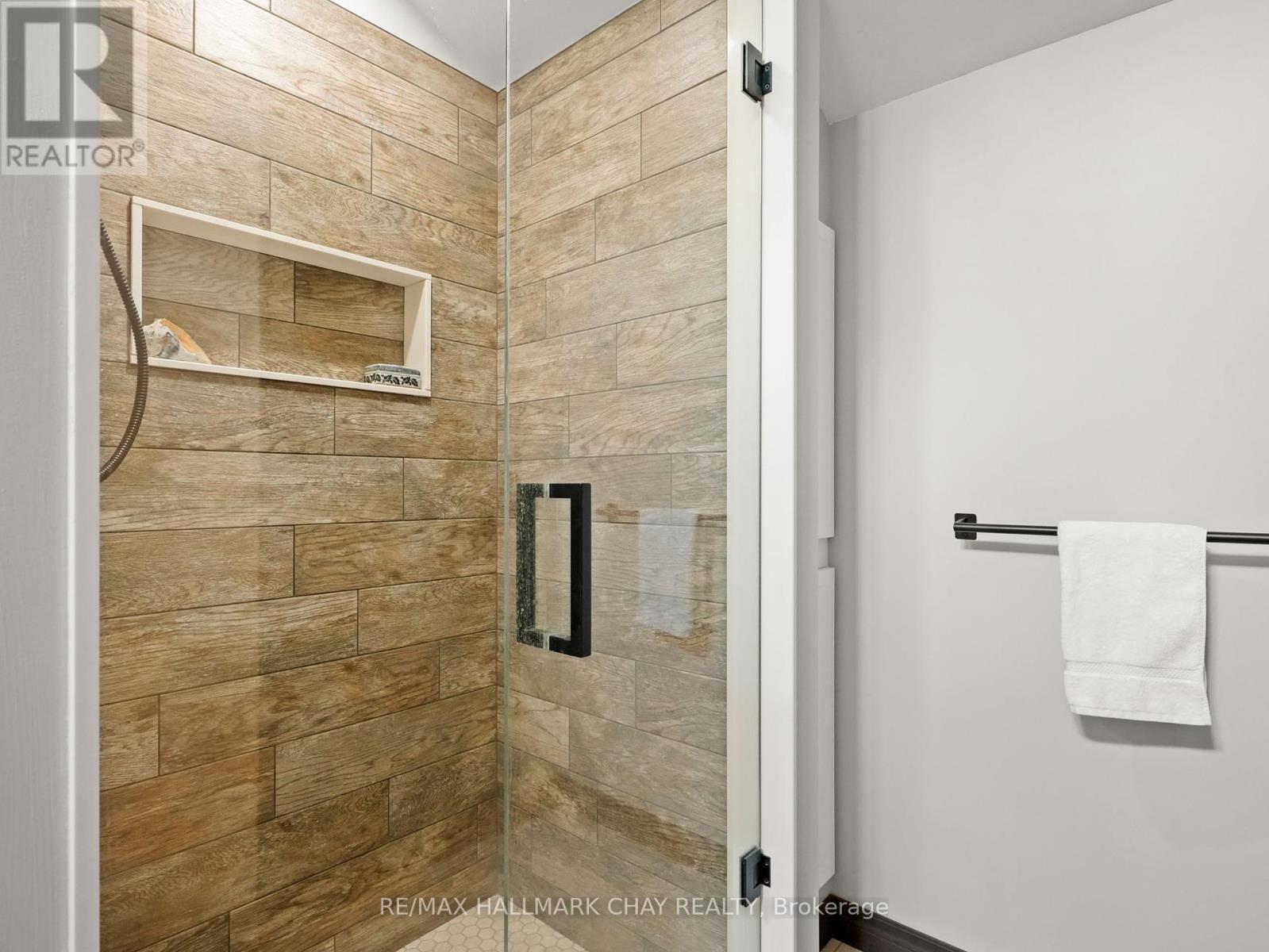 2043 Concession 5 Road, Adjala-Tosorontio, Ontario L0G 1L0 - Photo 36 - N12342210