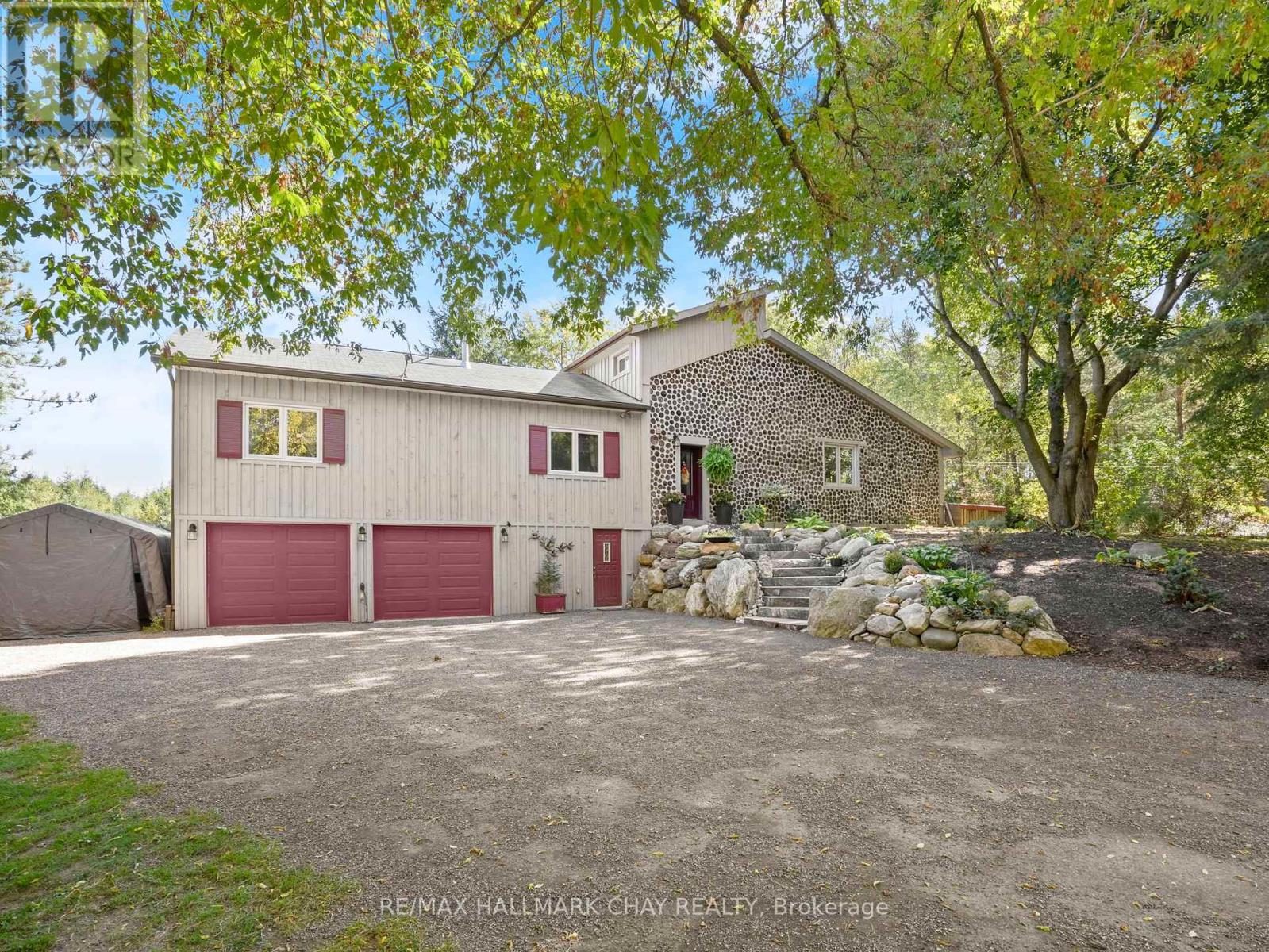 2043 Concession 5 Road, Adjala-Tosorontio, Ontario L0G 1L0 - Photo 7 - N12342210