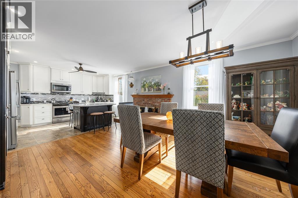 1266 St Clair Parkway, Moore Township, Ontario  N0N 1H0 - Photo 11 - 25027427