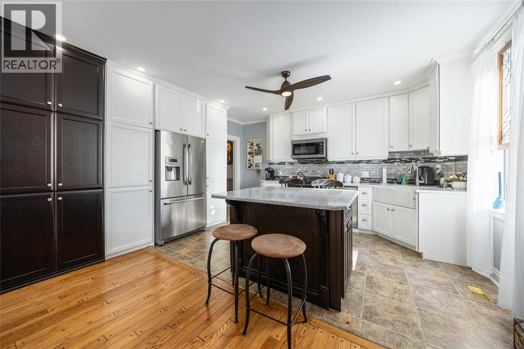 1266 St Clair Parkway, Moore Township, Ontario  N0N 1H0 - Photo 16 - 25027427