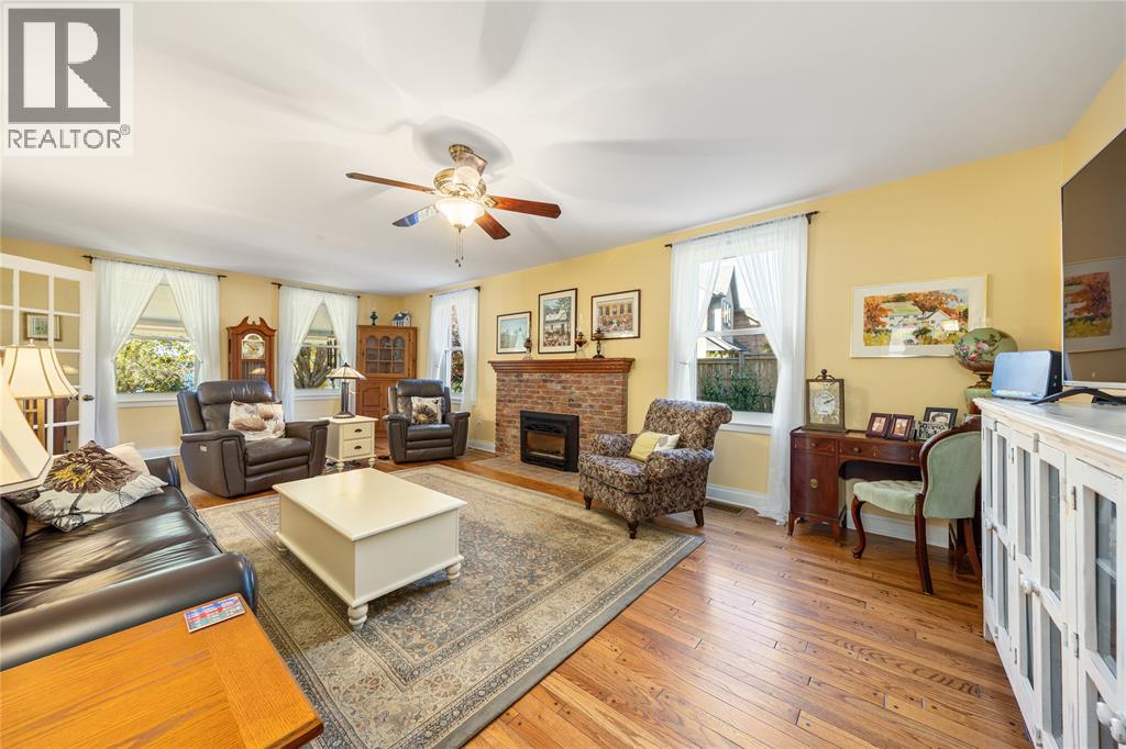 1266 St Clair Parkway, Moore Township, Ontario  N0N 1H0 - Photo 20 - 25027427