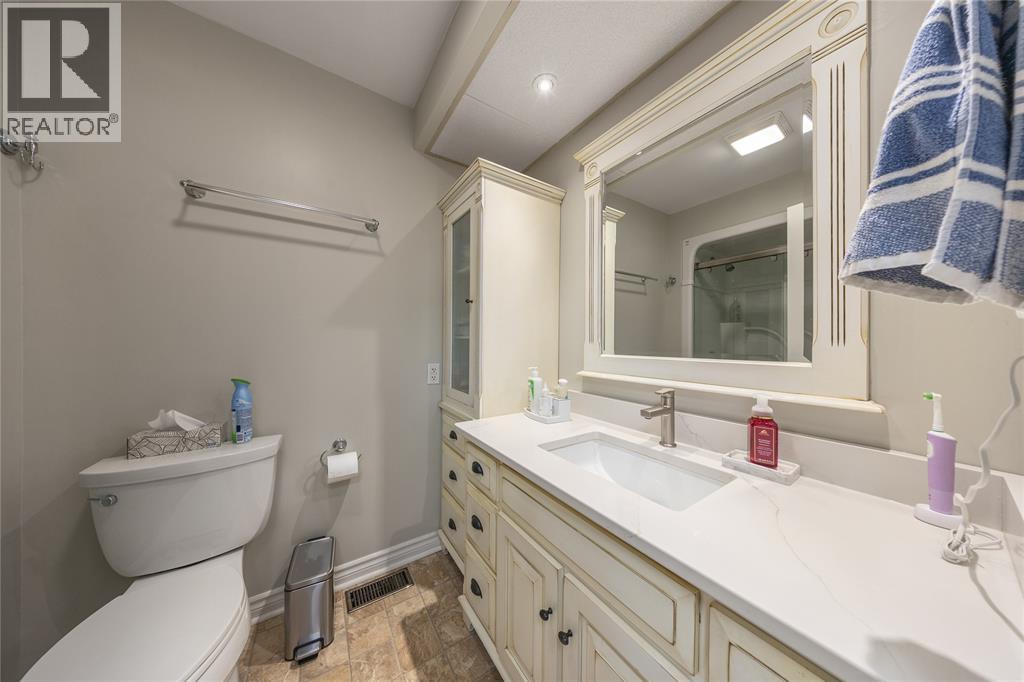 1266 St Clair Parkway, Moore Township, Ontario  N0N 1H0 - Photo 23 - 25027427