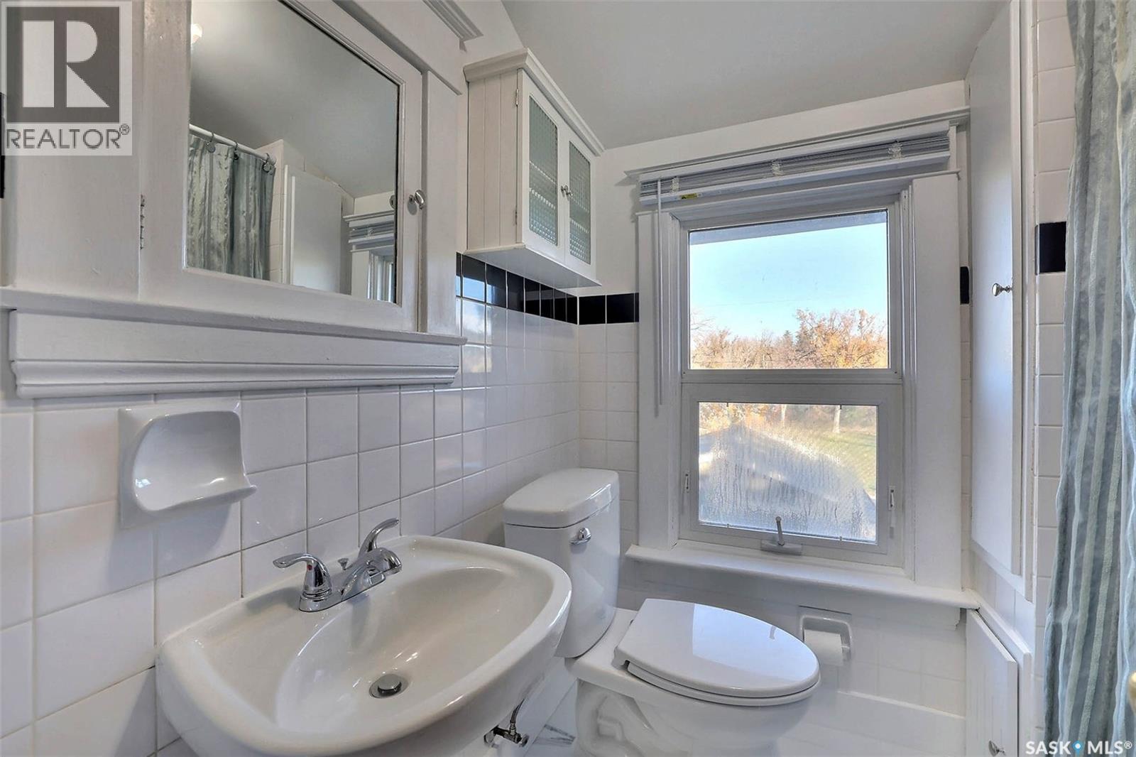 2818 Regina Avenue, Regina, Saskatchewan  S4S 0G5 - Photo 24 - SK021858