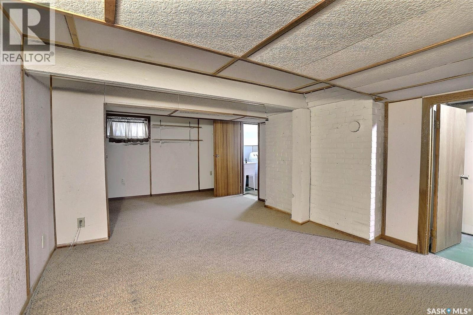 2818 Regina Avenue, Regina, Saskatchewan  S4S 0G5 - Photo 31 - SK021858