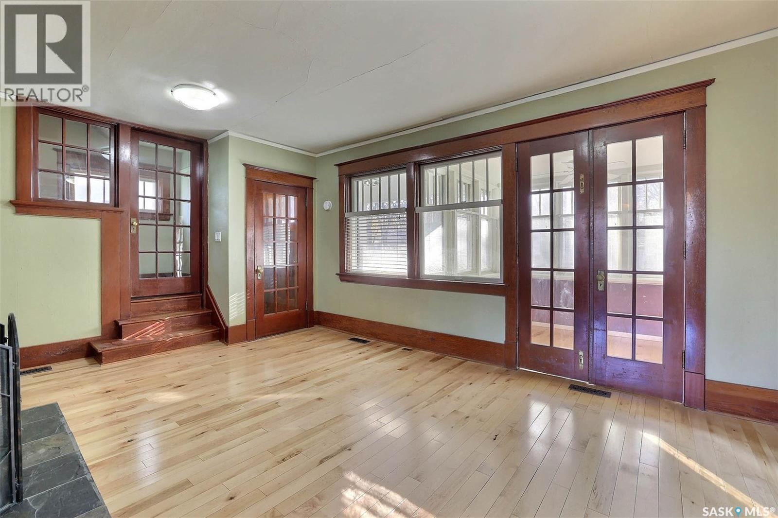 2818 Regina Avenue, Regina, Saskatchewan  S4S 0G5 - Photo 8 - SK021858