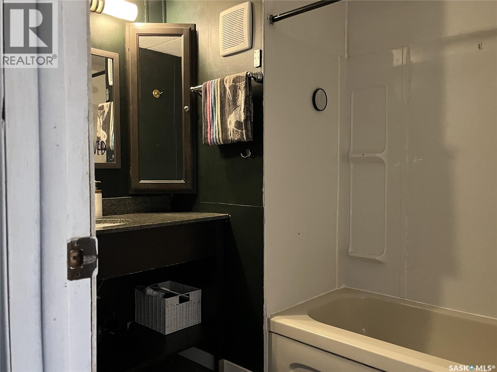 Hwy 11 Acreage, Prince Albert Rm No. 461, Saskatchewan  S6V 5S6 - Photo 21 - SK021853