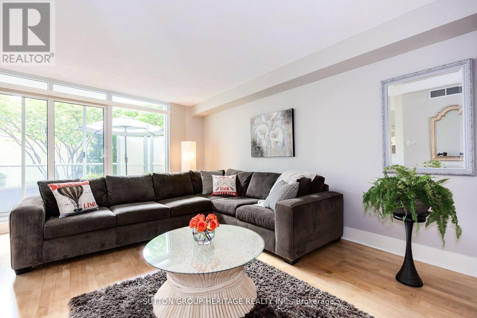 126 - 550 Queens Quay W, Toronto, Ontario  M5V 3M8 - Photo 3 - C12487187