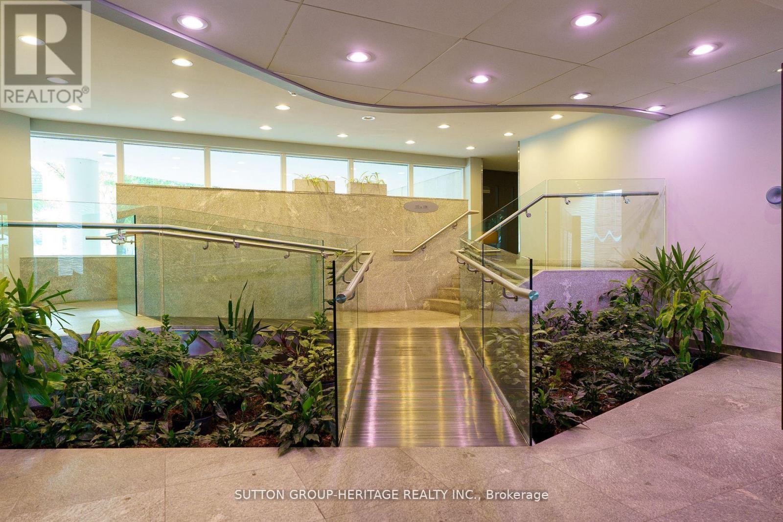 126 - 550 Queens Quay W, Toronto, Ontario  M5V 3M8 - Photo 36 - C12487187