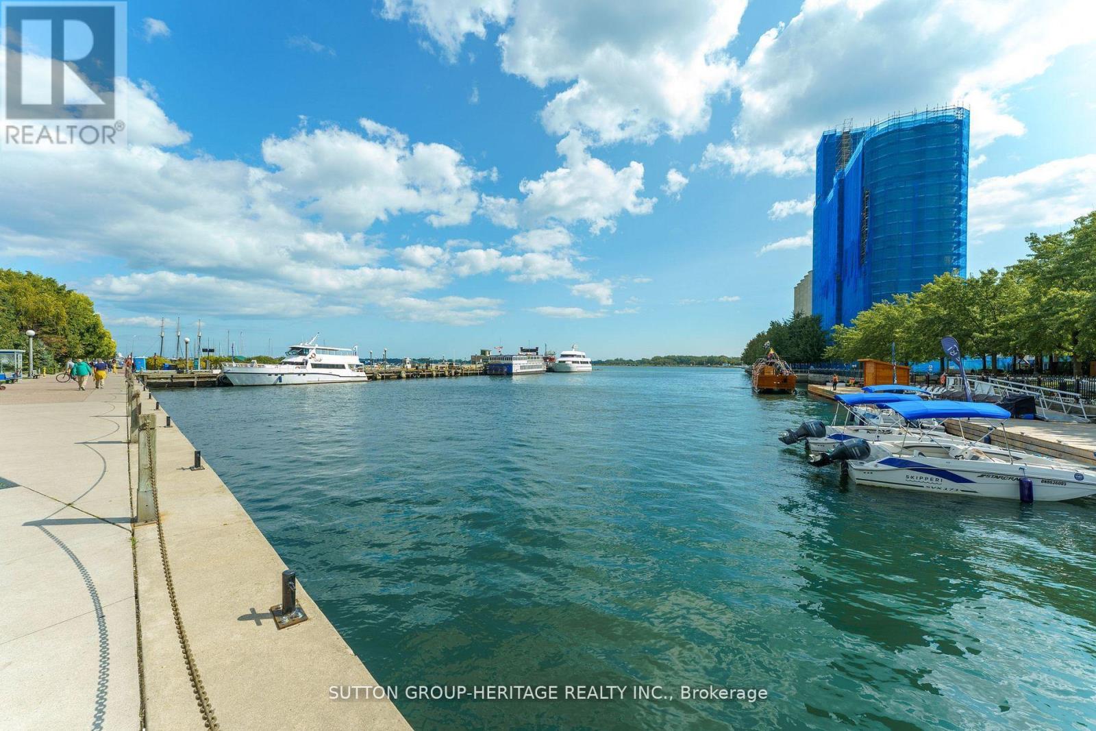 126 - 550 Queens Quay W, Toronto, Ontario  M5V 3M8 - Photo 46 - C12487187