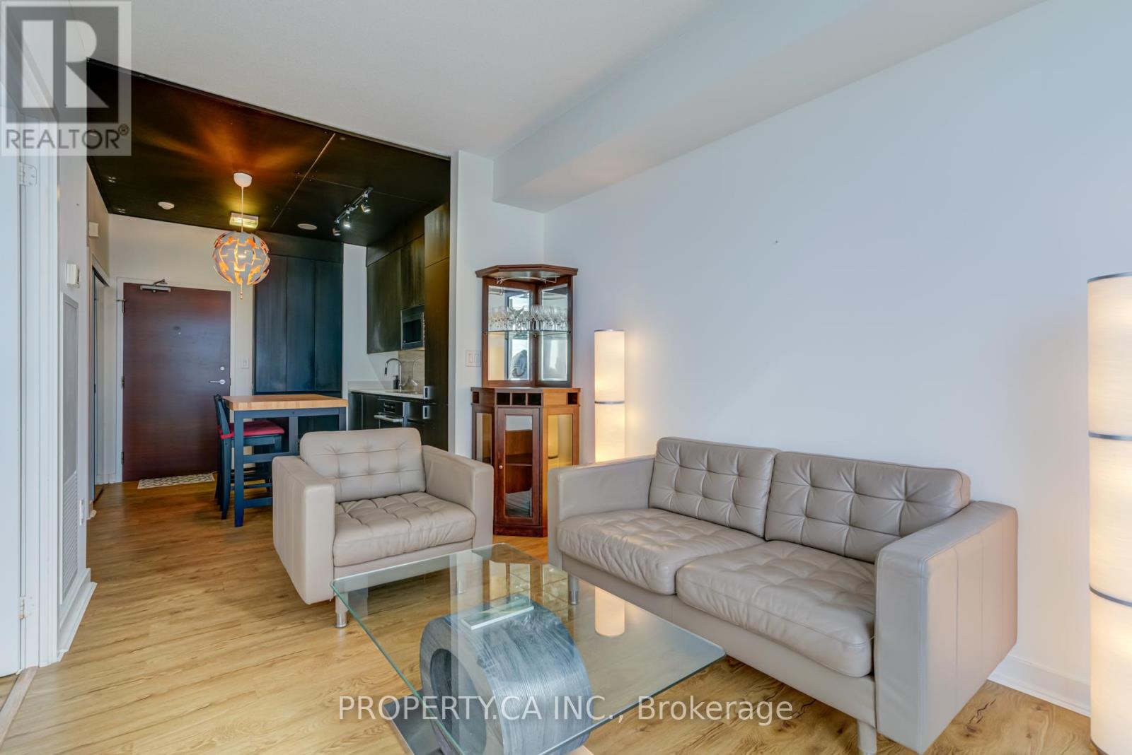 3510 - 15 Iceboat Terrace, Toronto, Ontario  M5V 4A5 - Photo 11 - C12487219