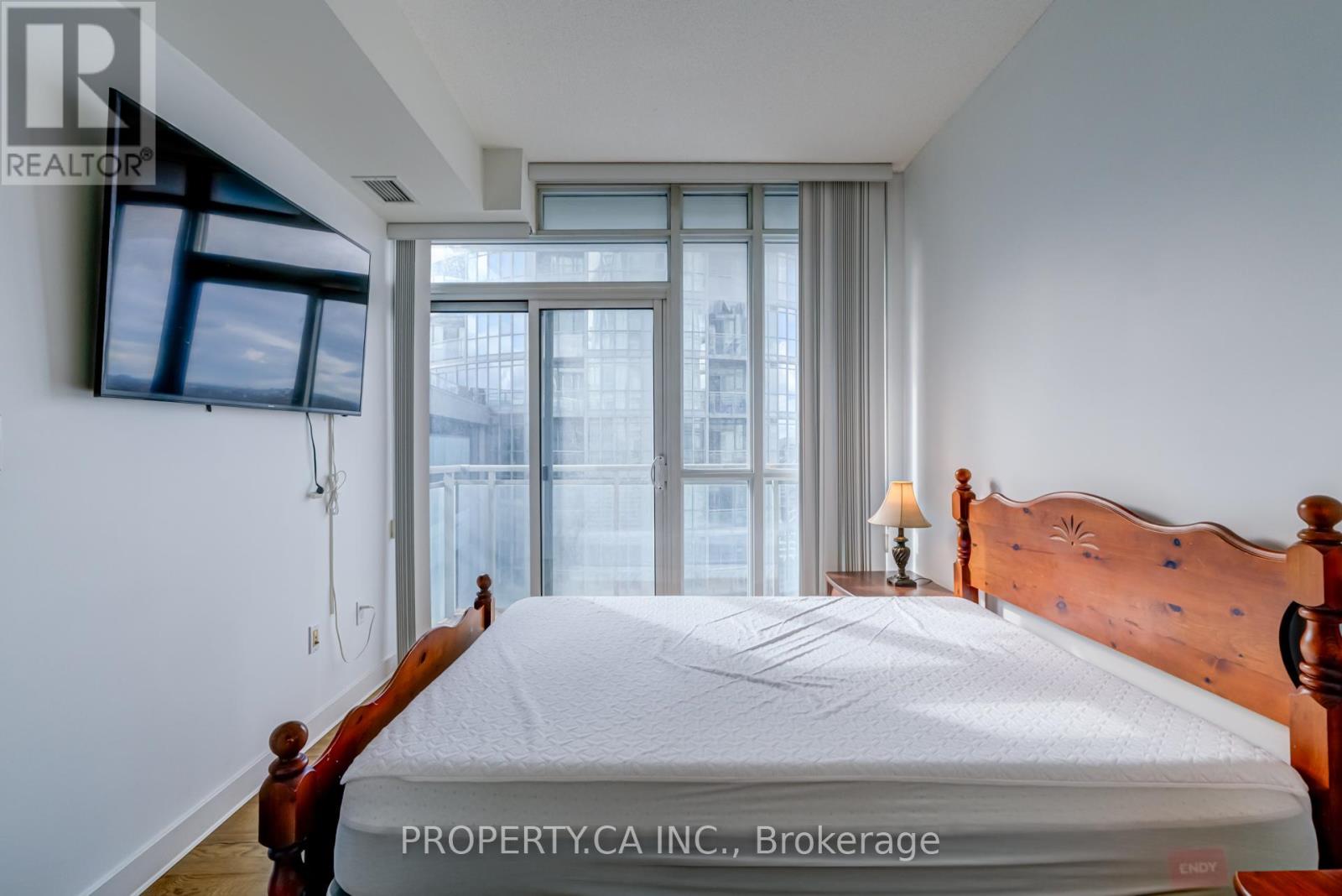 3510 - 15 Iceboat Terrace, Toronto, Ontario  M5V 4A5 - Photo 14 - C12487219