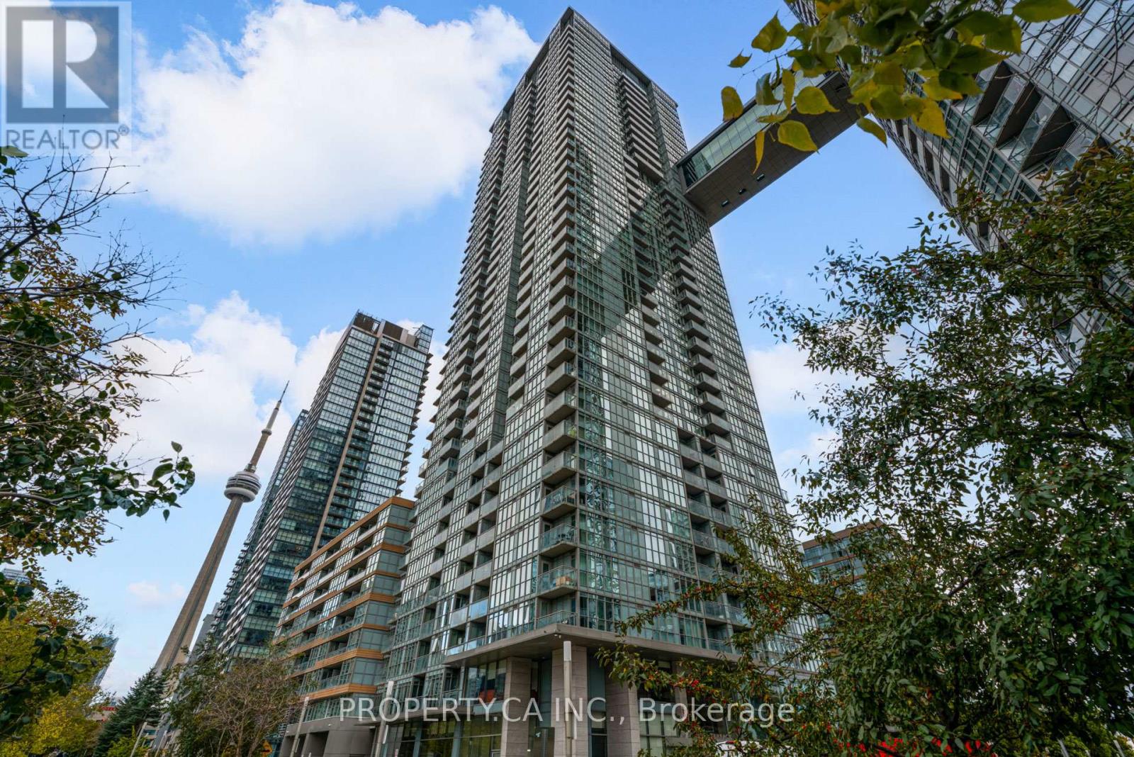 3510 - 15 Iceboat Terrace, Toronto, Ontario  M5V 4A5 - Photo 2 - C12487219