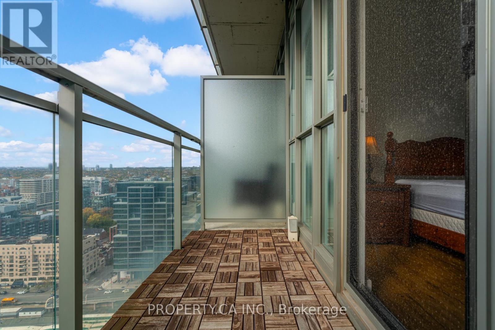 3510 - 15 Iceboat Terrace, Toronto, Ontario  M5V 4A5 - Photo 20 - C12487219