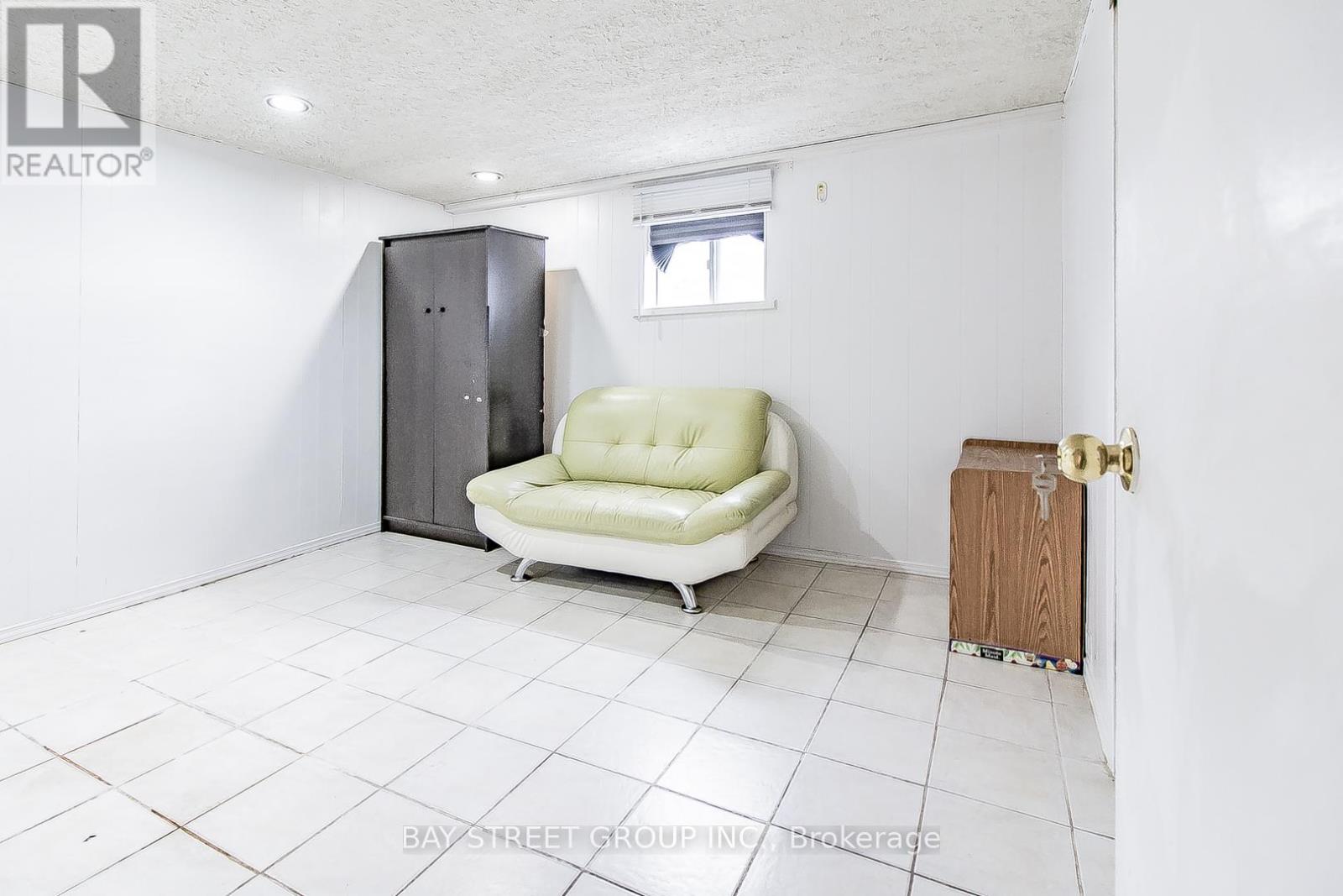 52 Baylawn Drive, Toronto, Ontario  M1S 3M3 - Photo 3 - E12487190