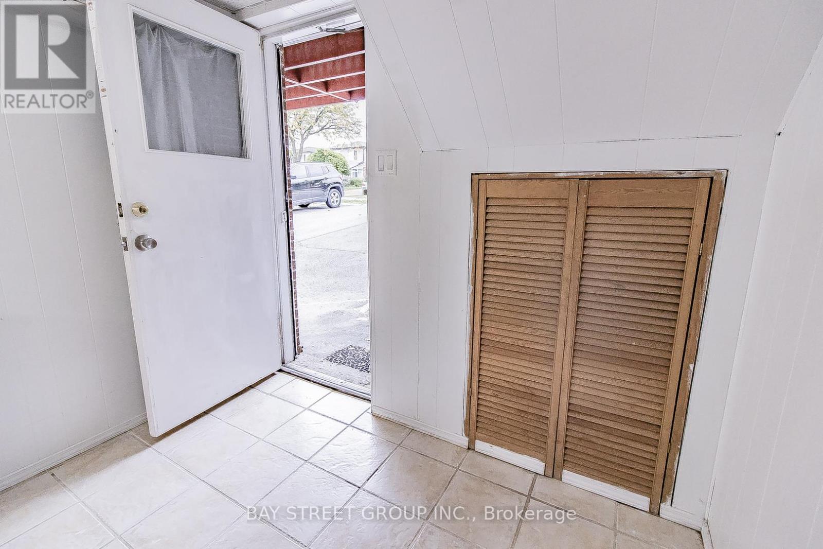 52 Baylawn Drive, Toronto, Ontario  M1S 3M3 - Photo 9 - E12487190