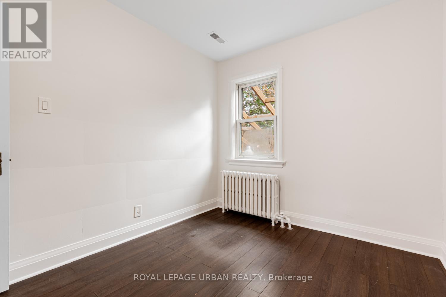 127 Cadorna Avenue, Toronto, Ontario  M4J 3X3 - Photo 20 - E12487208