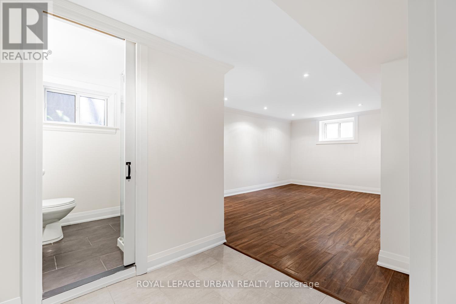 127 Cadorna Avenue, Toronto, Ontario  M4J 3X3 - Photo 25 - E12487208