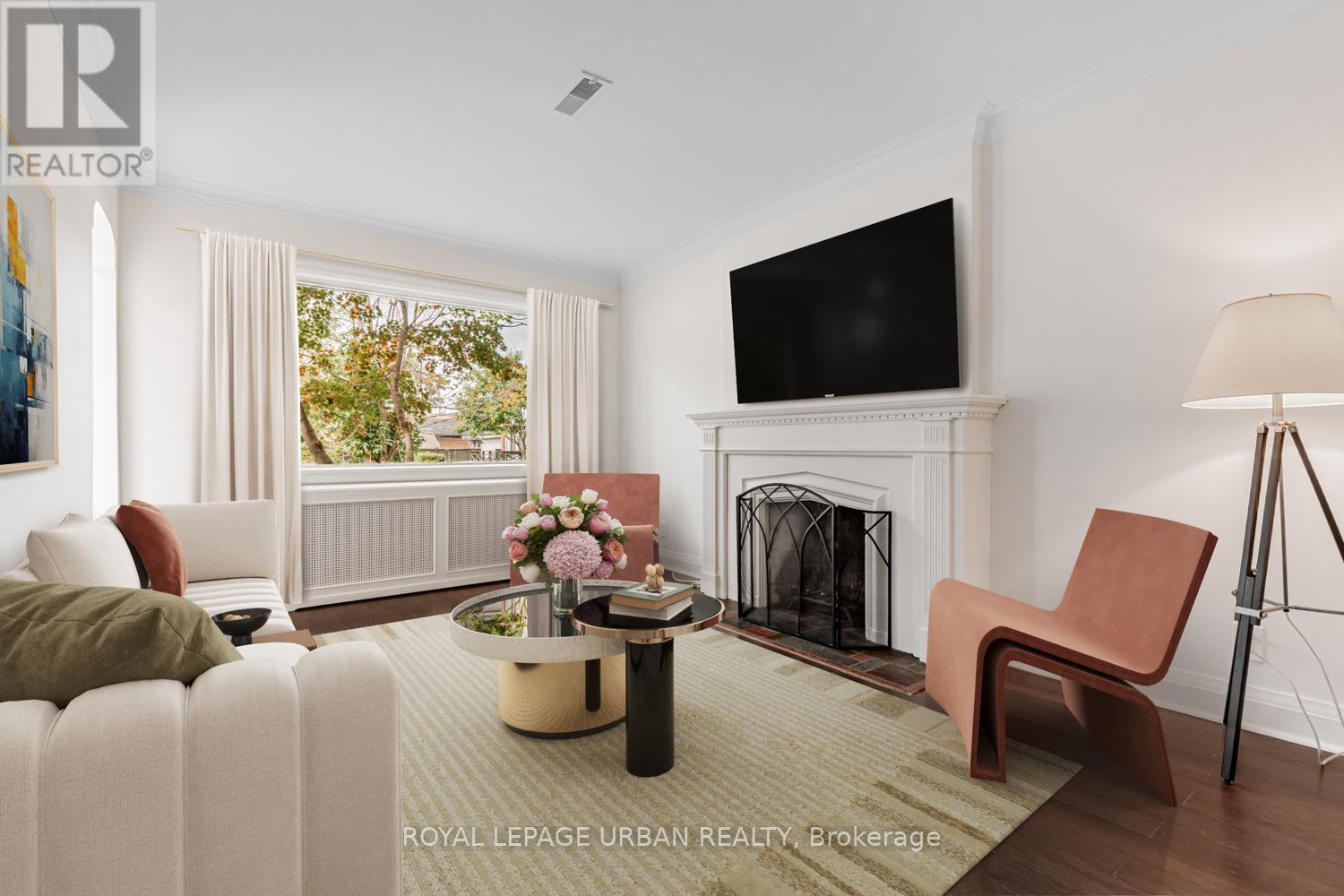 127 Cadorna Avenue, Toronto, Ontario  M4J 3X3 - Photo 4 - E12487208