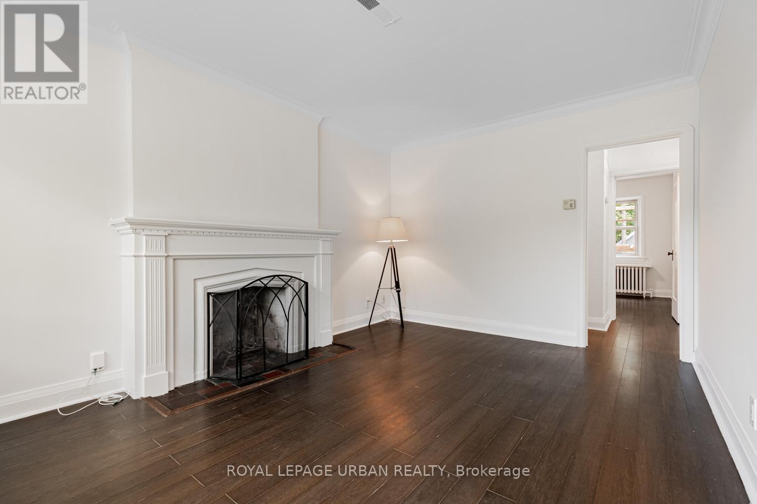 127 Cadorna Avenue, Toronto, Ontario  M4J 3X3 - Photo 5 - E12487208