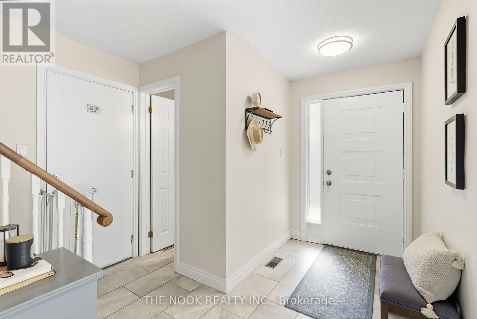 441 Charrington Avenue, Oshawa, Ontario  L1G 7P2 - Photo 3 - E12487256