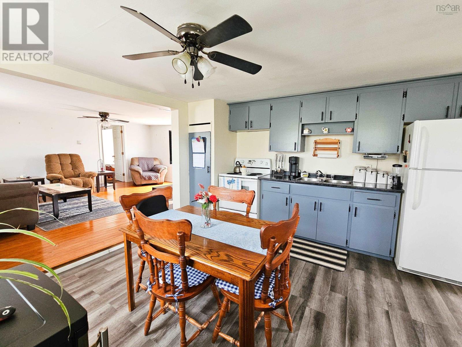 4606 Highway 2, Upper Economy, Nova Scotia  B0M 1B0 - Photo 7 - 202519634