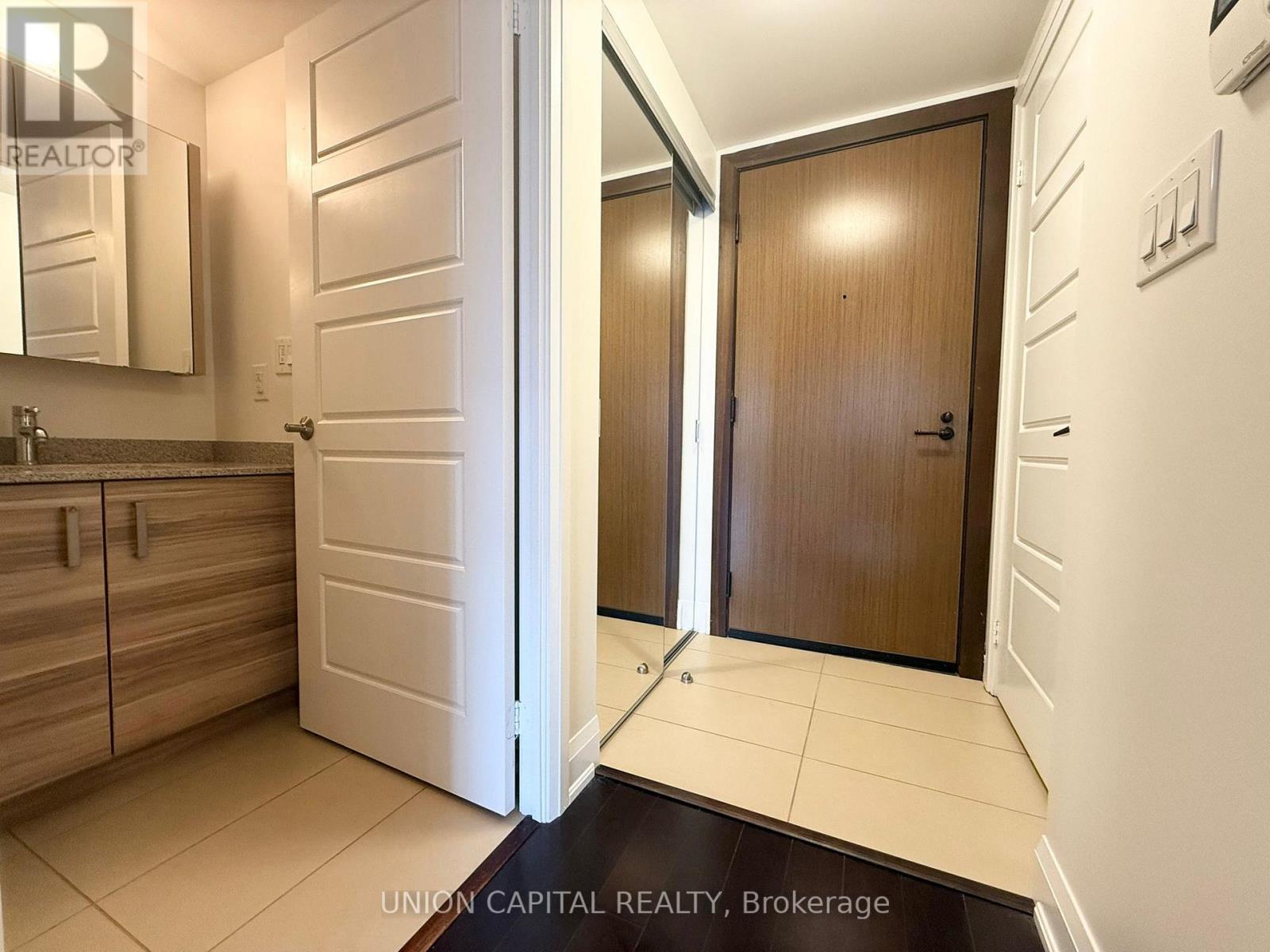 503 - 8200 Birchmount Road, Markham, Ontario  L3R 9W1 - Photo 3 - N12487157