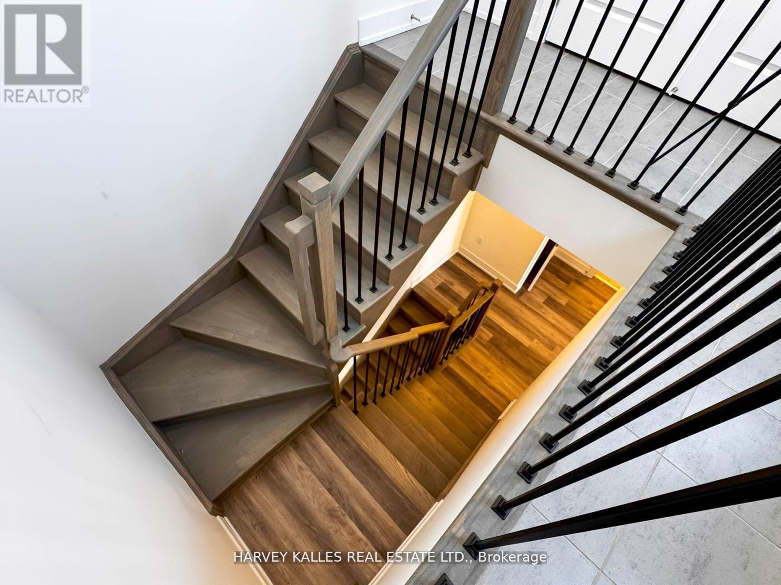 1 - 9 Phelps Lane, Richmond Hill, Ontario  L4E 4H1 - Photo 9 - N12487189