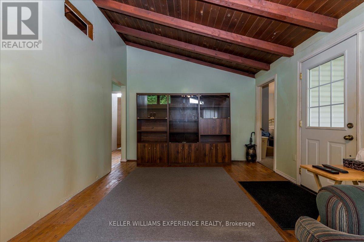 865 Blackwoods Avenue, Innisfil, Ontario  L9S 1S8 - Photo 4 - N12487192