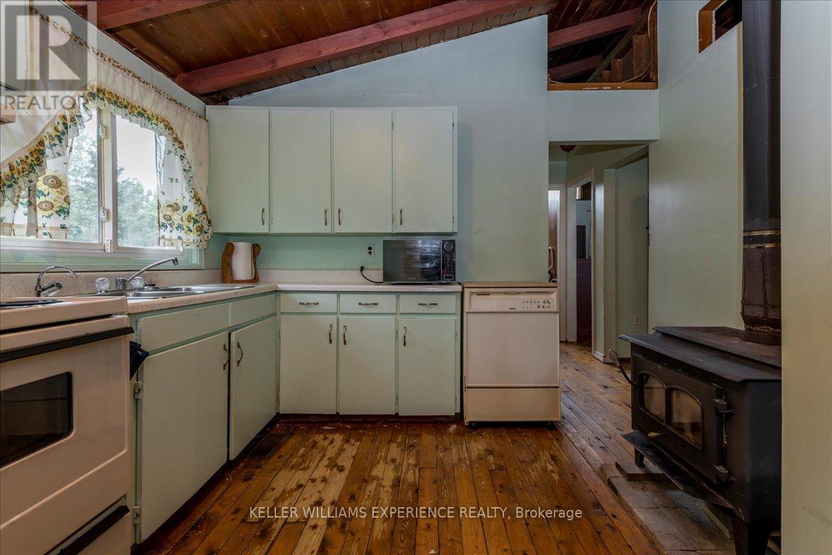 865 Blackwoods Avenue, Innisfil, Ontario  L9S 1S8 - Photo 9 - N12487192