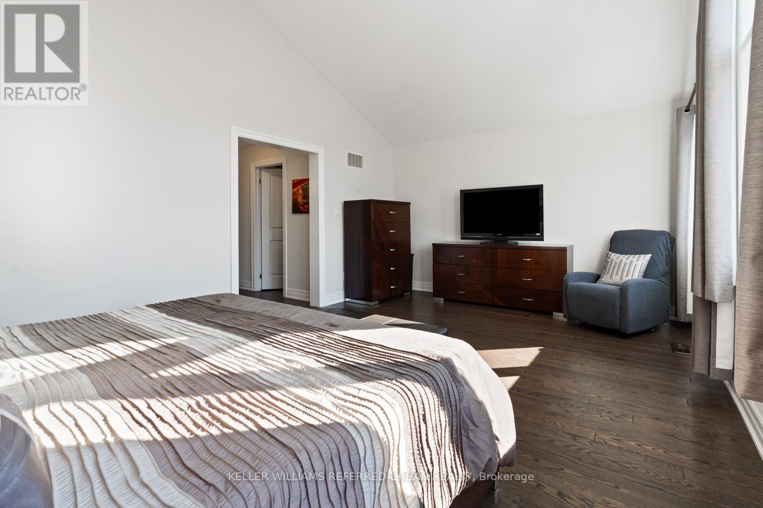 58 Wells Orchard Crescent, King, Ontario  L7B 0C6 - Photo 20 - N12487215