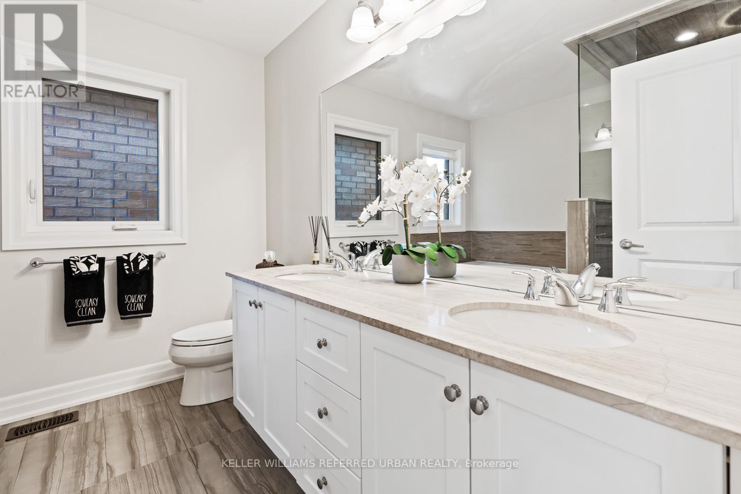 58 Wells Orchard Crescent, King, Ontario  L7B 0C6 - Photo 21 - N12487215