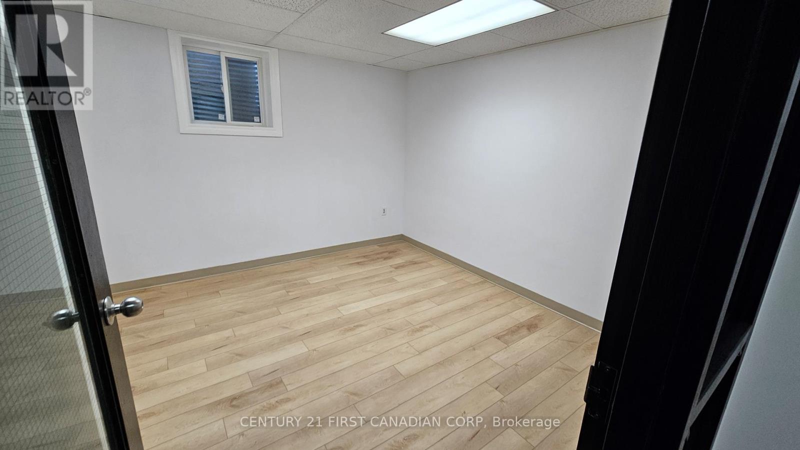 394 Wharncliffe Road S, London South (South G), Ontario  N6J 2M4 - Photo 21 - X12487249