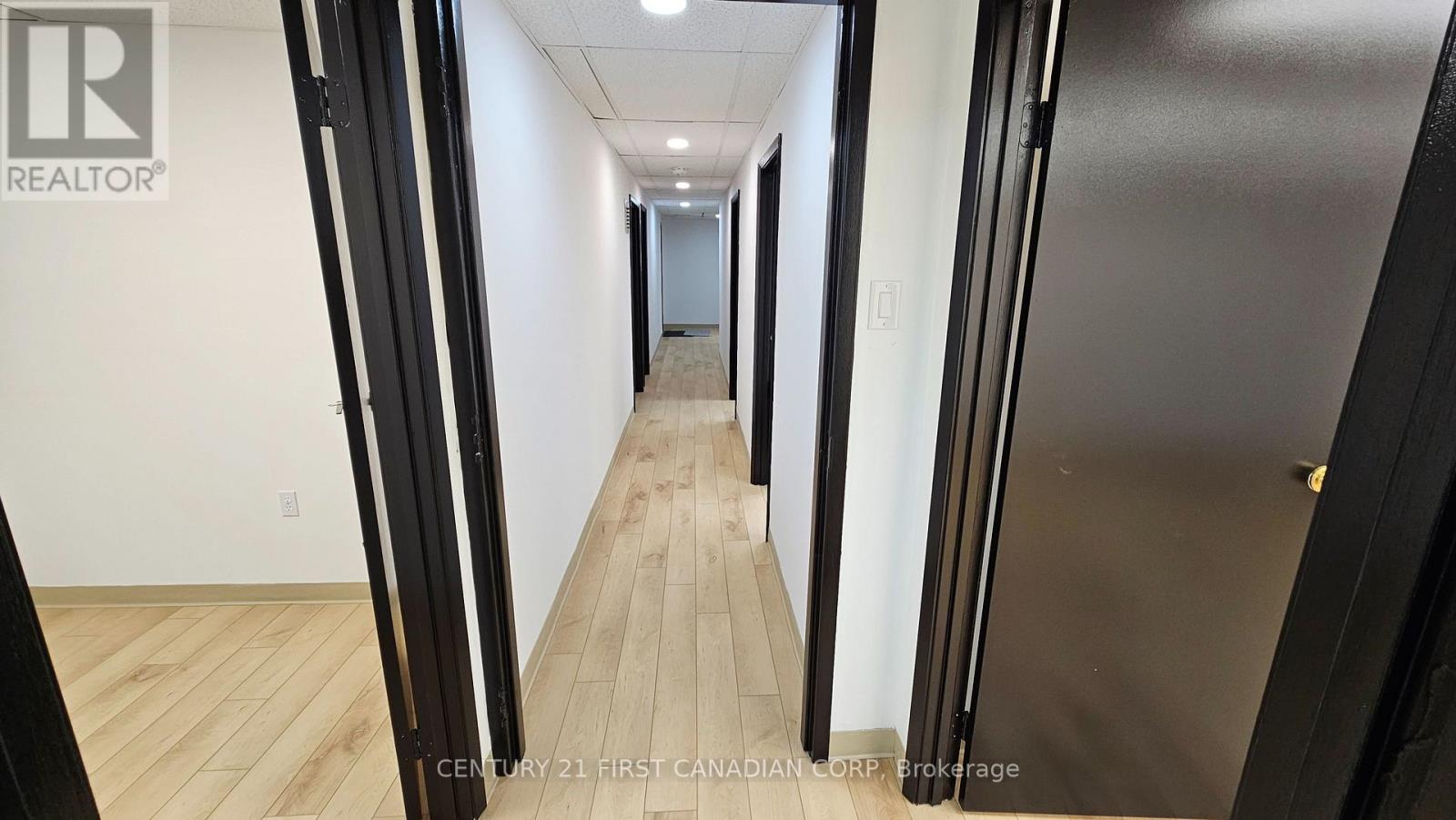 394 Wharncliffe Road S, London South (South G), Ontario  N6J 2M4 - Photo 24 - X12487249