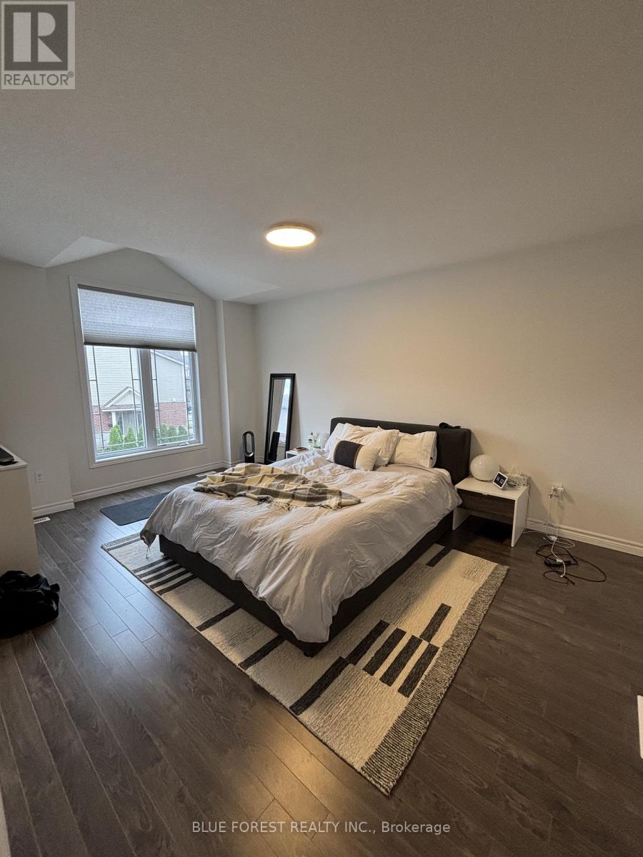 48 - 3399 Castle Rock Place, London South (South W), Ontario  N6L 0C8 - Photo 5 - X12487349