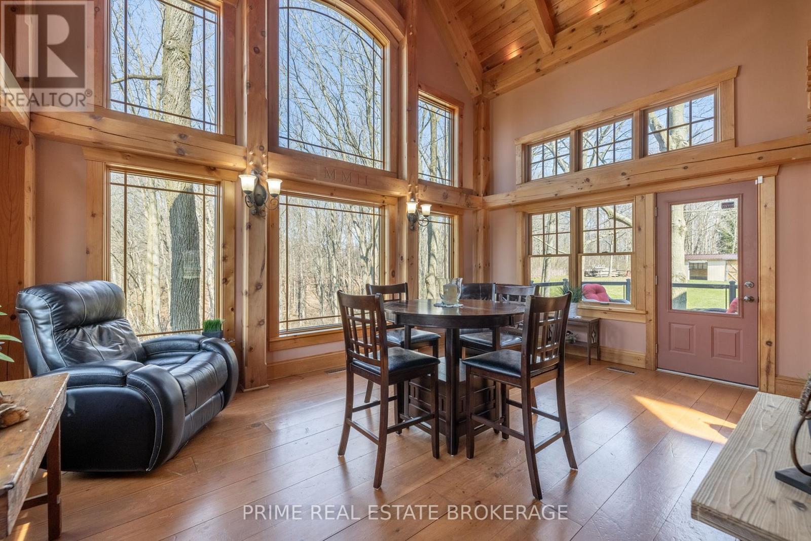 5504 Union Road, Southwold, Ontario  N5L 1J2 - Photo 8 - X12487357