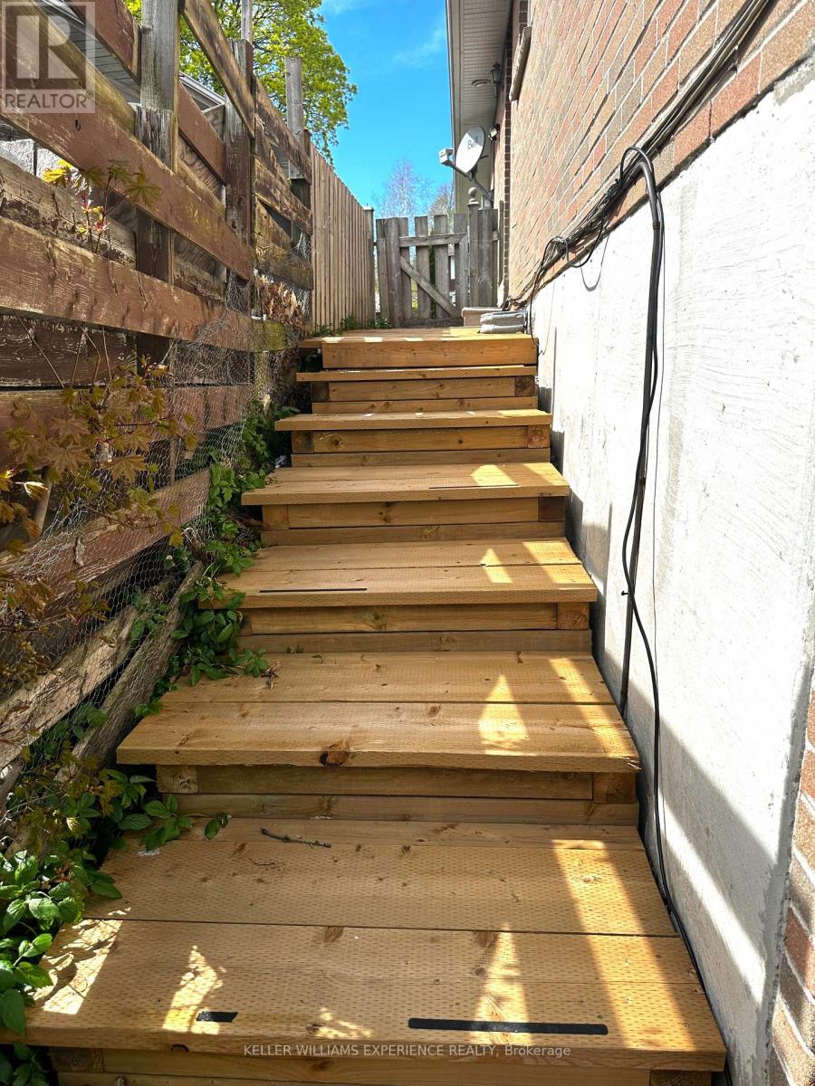 Lower - 33 Daphne Crescent, Barrie, Ontario  L4M 2Y7 - Photo 15 - S12487161