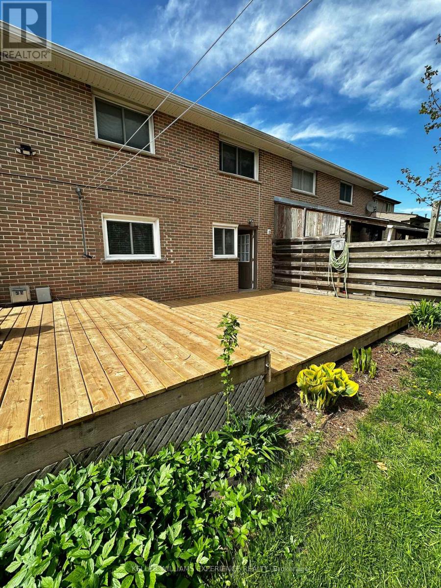 Lower - 33 Daphne Crescent, Barrie, Ontario  L4M 2Y7 - Photo 2 - S12487161