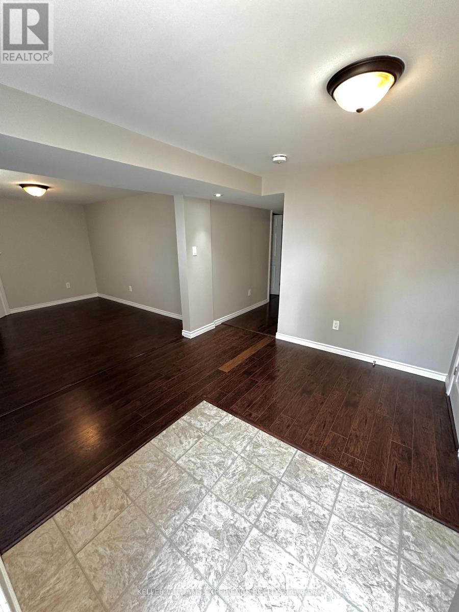 Lower - 33 Daphne Crescent, Barrie, Ontario  L4M 2Y7 - Photo 3 - S12487161