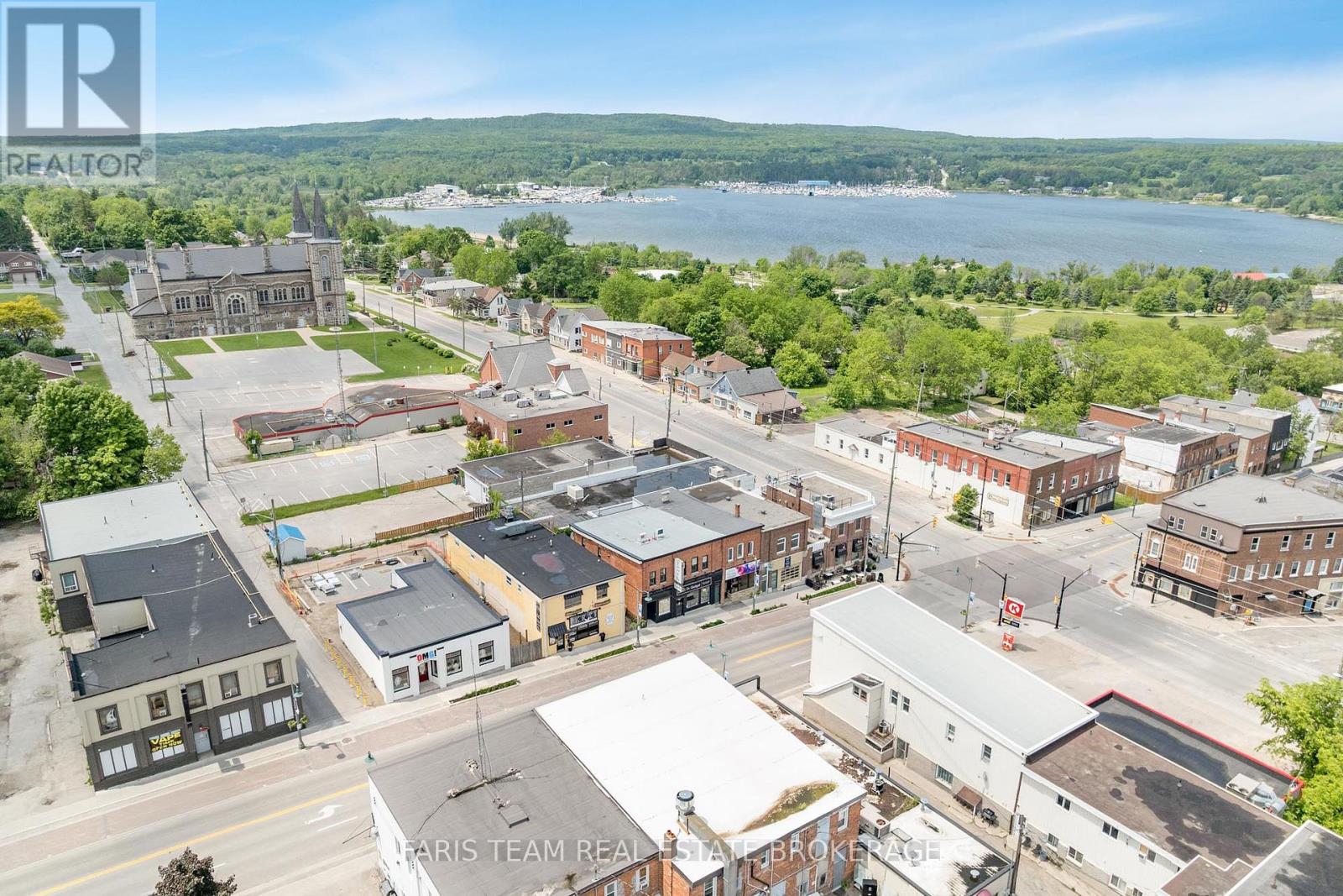 102 Main Street, Penetanguishene, Ontario  L9M 1T5 - Photo 38 - S12487171