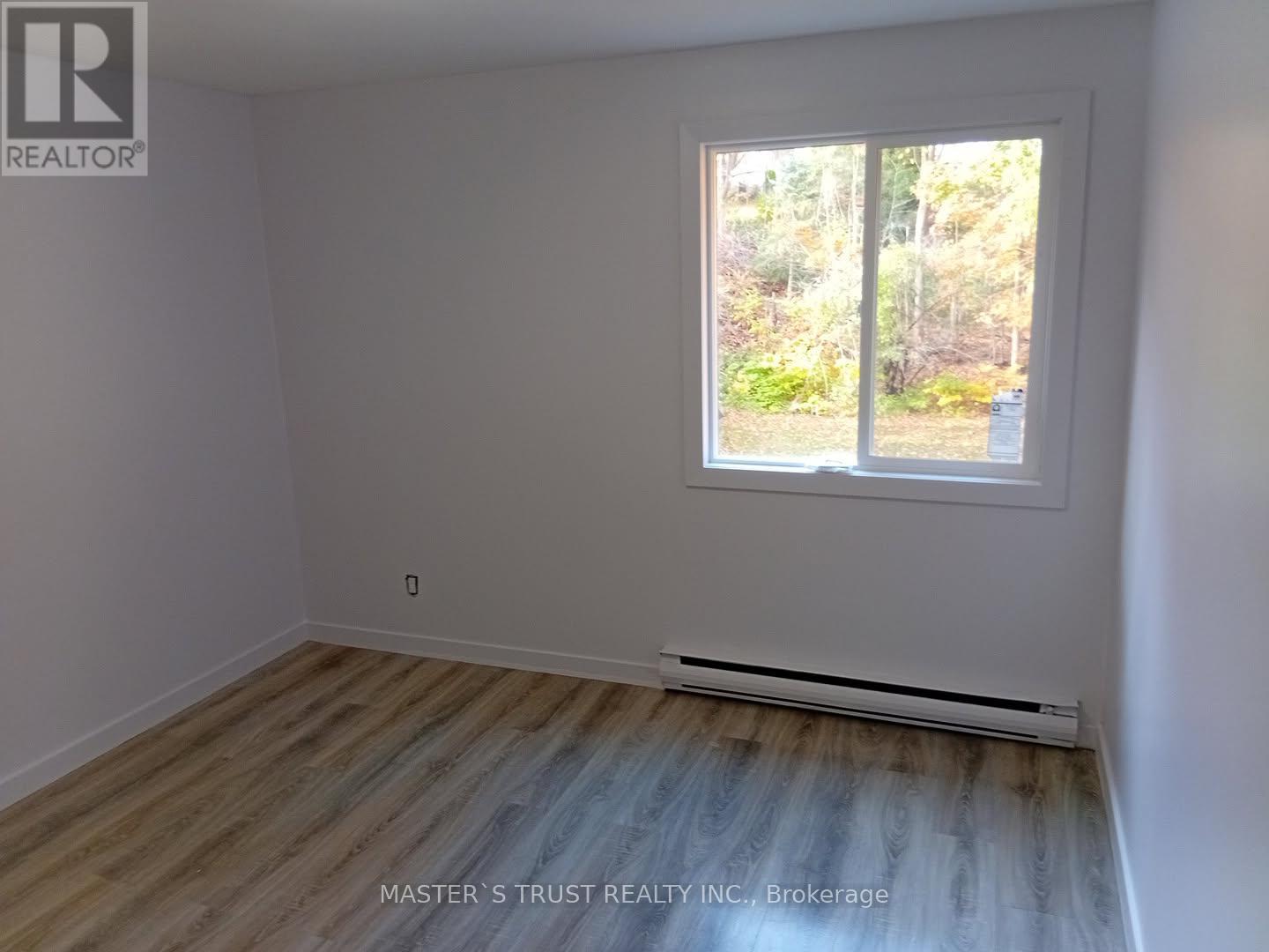 4 - 190 Borland Street E, Orillia, Ontario  L3V 2C3 - Photo 14 - S12479543