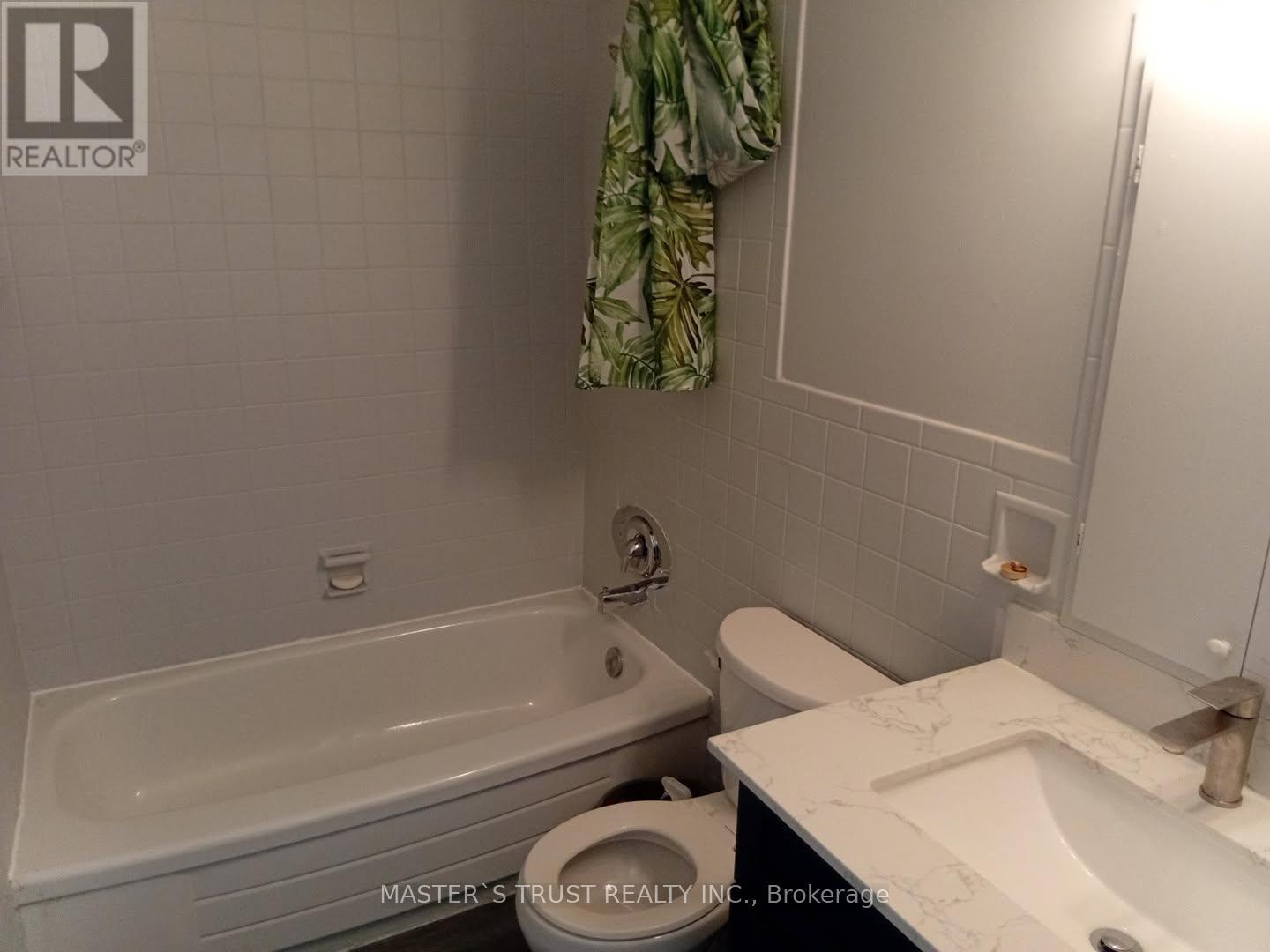 4 - 190 Borland Street E, Orillia, Ontario  L3V 2C3 - Photo 16 - S12479543