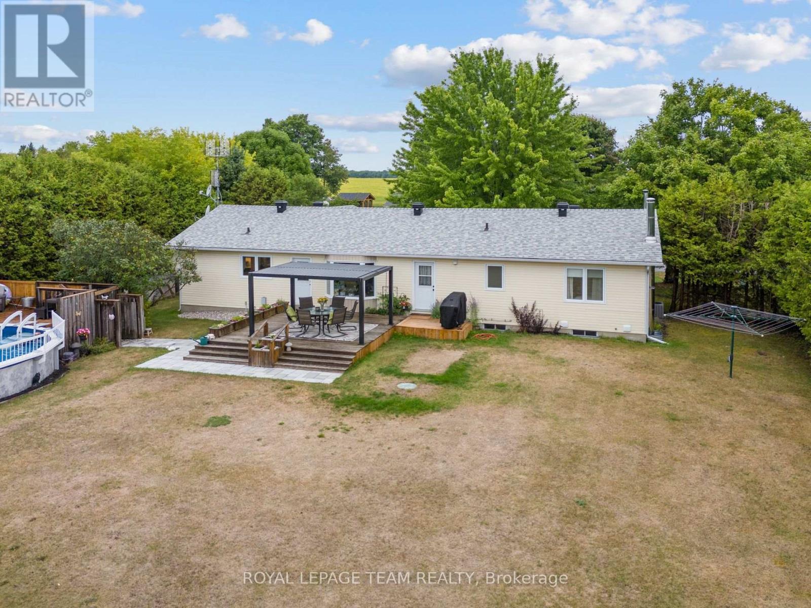 2248 Wallingford Way, Ottawa, Ontario  K0A 2T0 - Photo 35 - X12487263